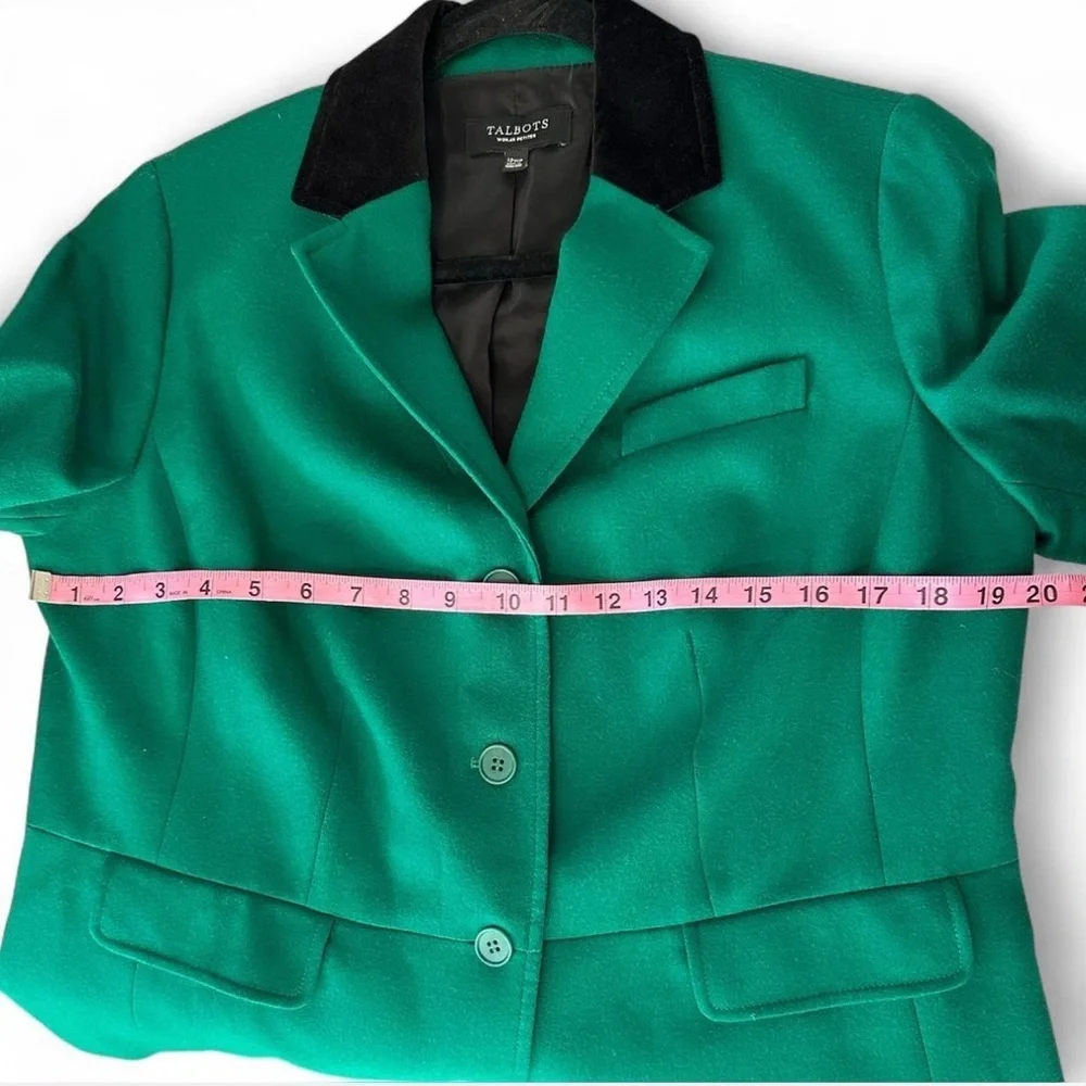 Talbots Emerald Wool Blazer with Black Velvet Collar - Picture 5 of 7
